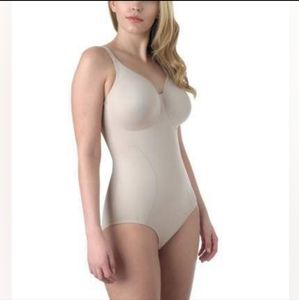 Naomi & Nicole Shapewear Inside Magic Body Shaper